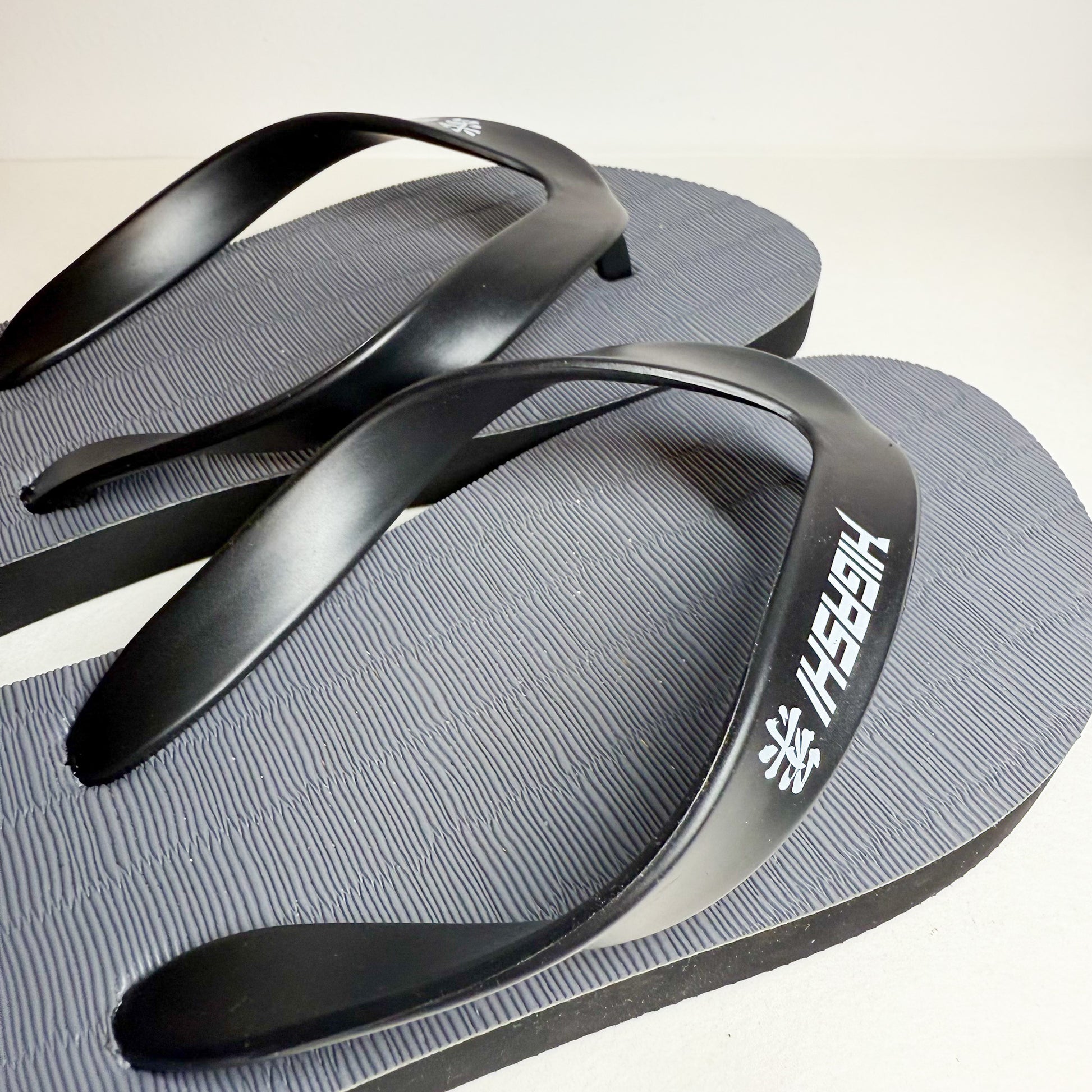 Higashi Brand tatami sandals